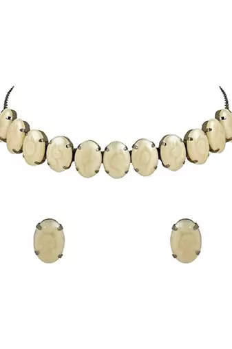 Glamorous fashionable eye-catching cream beaded choker and earrings set for women
