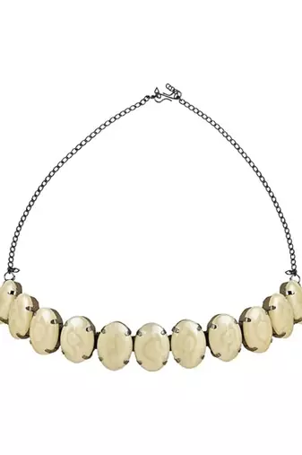 Glamorous fashionable eye-catching cream beaded choker and earrings set for women