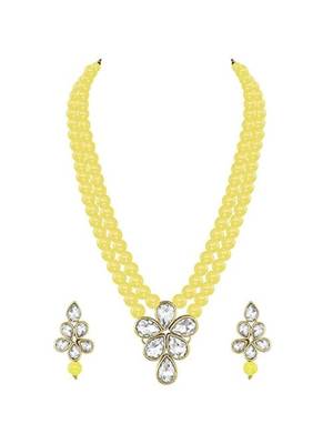 gold plated traditional kundan & pearl studded necklace jewellery set for women  2