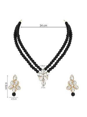 Gold plated traditional kundan & pearl studded necklace jewellery set for women  4