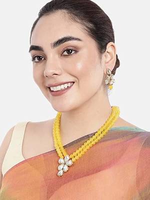 gold plated traditional kundan & pearl studded necklace jewellery set for women  1