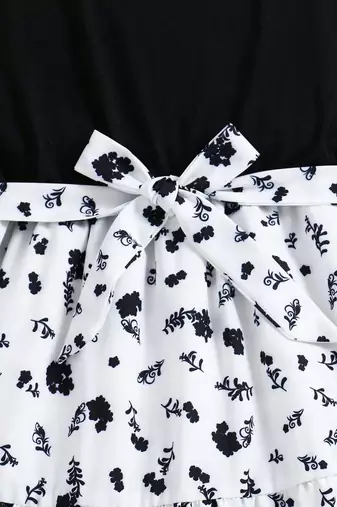 Black-white color printed cotton blend fit&flared style dresses