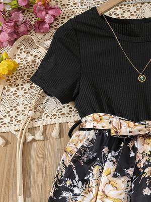 Yellow color printed cotton blend fit&flared style dresses 3