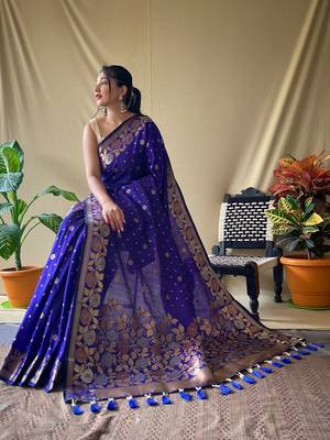 Violet Soft Silk Sarees With Gold Zari Weaving Saree,Blouse-not As Per Image 3