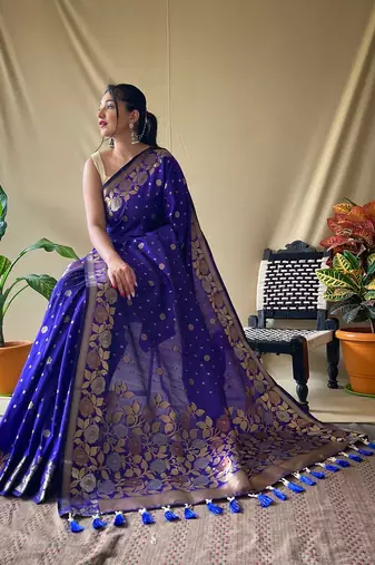 Violet Soft Silk Sarees With Gold Zari Weaving Saree,Blouse-not As Per Image