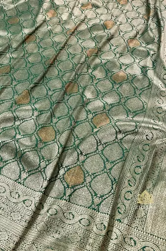 silk blend sarees with blouse