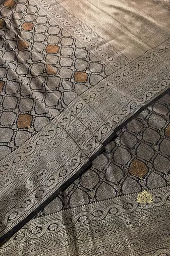 silk blend sarees with blouse