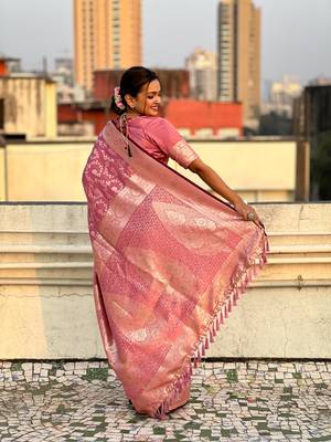 Pink banarasi jaal satin silk pink zari woven saree 2