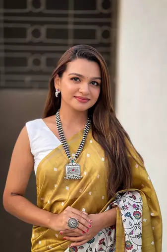 Gold katki silk printed kalamkari saree with zari border