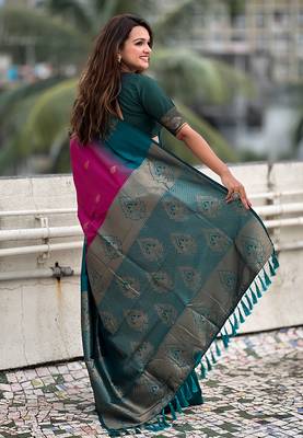 Pink soft silk floral border contrast zari woven saree 2