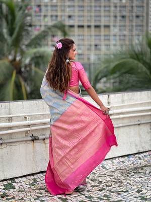 Grey kanjivaram soft tissue silk leheriya traditional zari woven saree 2