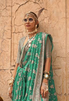 Elora soft georgette all over butta work banarasi saree (light green) 3