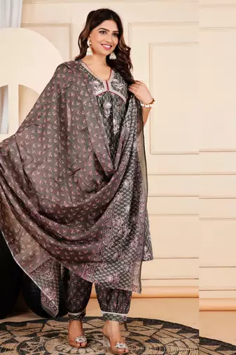 Jaipurite women floral  printed alia cut dupatta set