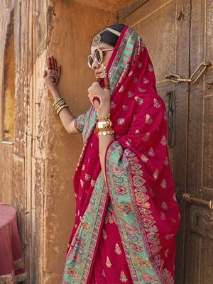 Elora soft silk butta & pashmina printed saree (red) 2