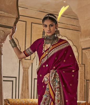 Elora soft silk baluchari printed saree (maroon) 3