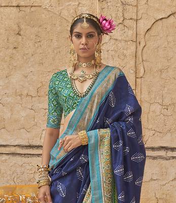 Elora soft silk patola printed saree (navy blue) 3
