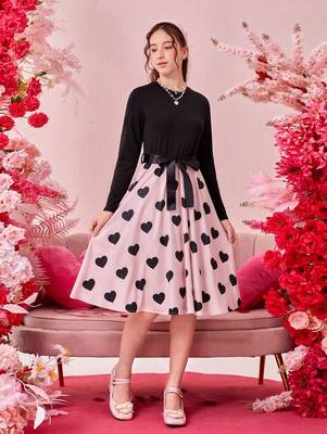 Baby pink color printed cotton blend fit&flared style dresses 3