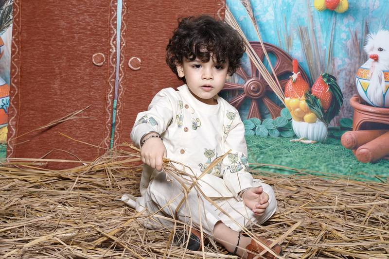  Off White Cat Embroidery Kurta Pant