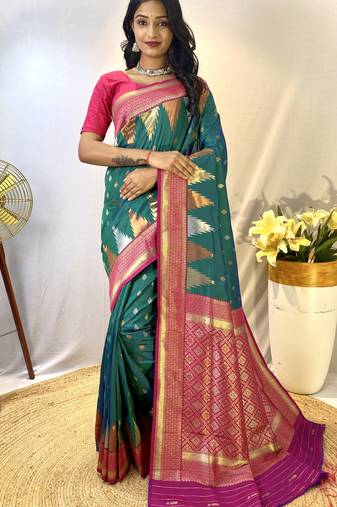 Rama Designer Kanchipuram Silk And Zari Weaving Saree With Blouse For Women
