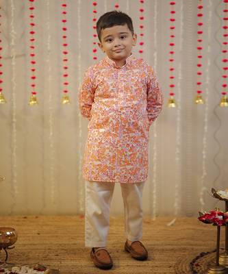 Peach orange block printed kurta set. 6