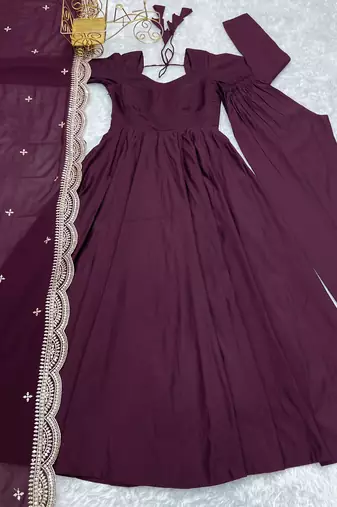 Roman Silk Chanderi Fabric Fully Flair Gown With Dupatta And Pent