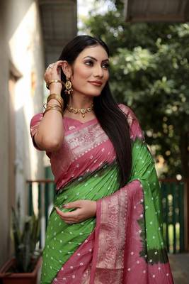 Light-Pink Bandhej Silk Saree,Jari Weaving Border Saree 4