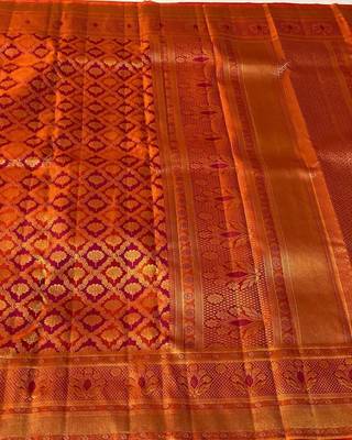 red woven silk saree with blouse 4
