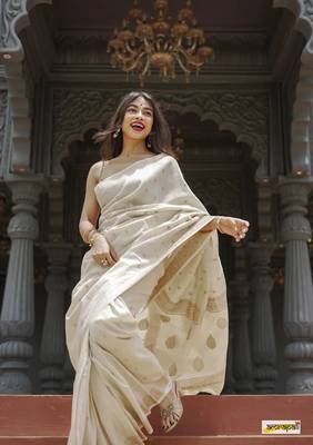 Cotton woven art silk saree with blouse 1