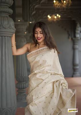 Cotton woven art silk saree with blouse 2