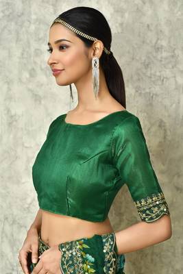 Designer georgette printed and lace work saree with blouse piece 5