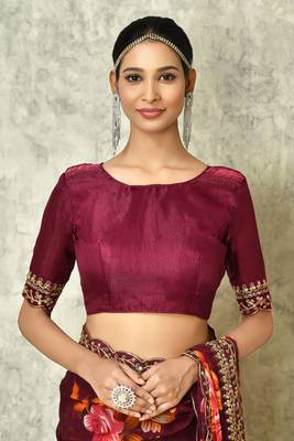 Designer georgette printed and lace work saree with blouse piece 4