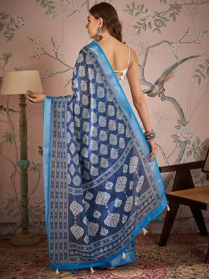 Blue digital printed linen c graceful saree 2
