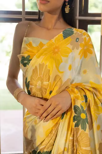 Multicolour Art silk blend Floral Printed Saree