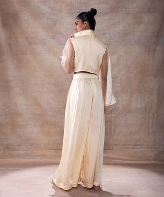 Embroidered crop shirt with flared pants set 2