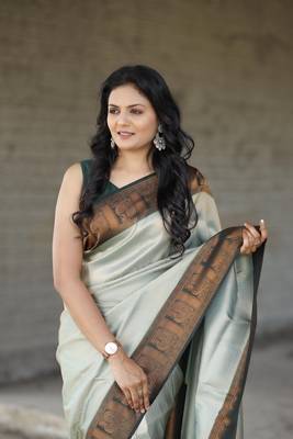 Light-Green Soft Silk Rich Pallu & Jacquard Work Saree,Blouse-not As Per Image 2