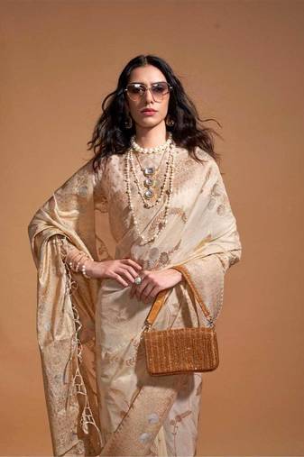 Cream Georgette Handloon Weaving Silk With Blouse