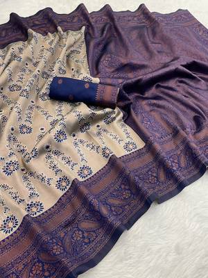Cream Banarasi silk blend copper zari weaving woven leaf design saree with unstitched blouse 1