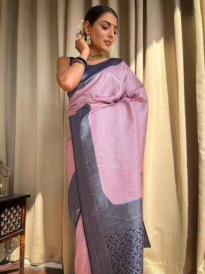 Woven silk blend Saree With Blouse 5