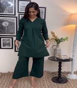 Green solid kurti with pant