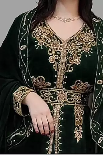 Black color Handmade Moroccan Kaftan with Embroidered zari work hijab