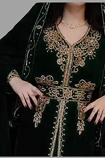 Black color Handmade Moroccan Kaftan with Embroidered zari work hijab