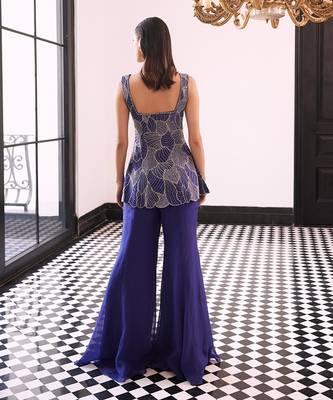 Vaired petals peplum kurta with plain sharar pants 3