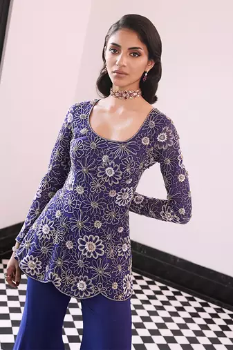 Cluster flower emb kurta scalp edging at the bottom of kurta and placement flower emb sharara
