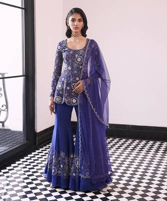Cluster flower emb kurta scalp edging at the bottom of kurta and placement flower emb sharara 5