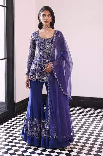 Cluster flower emb kurta scalp edging at the bottom of kurta and placement flower emb sharara