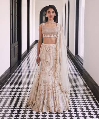 3D FLOWER LEHENGA WITH EMBELLISHED BLOUSE AND DUPTTA 2