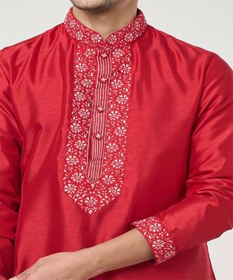 Cherry red embroidred kurta set 2