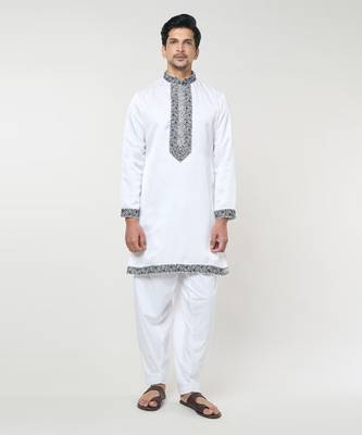 White embroidred kurta set 5