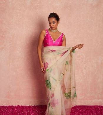 White soft tabby organza flower print with handwork saree with unstitched blouse 2
