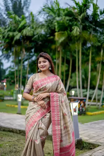 Pink Desi Tussar Silk Saree With Temple Woven Pattern With Exclusive Weaving Pallu With Blouse
